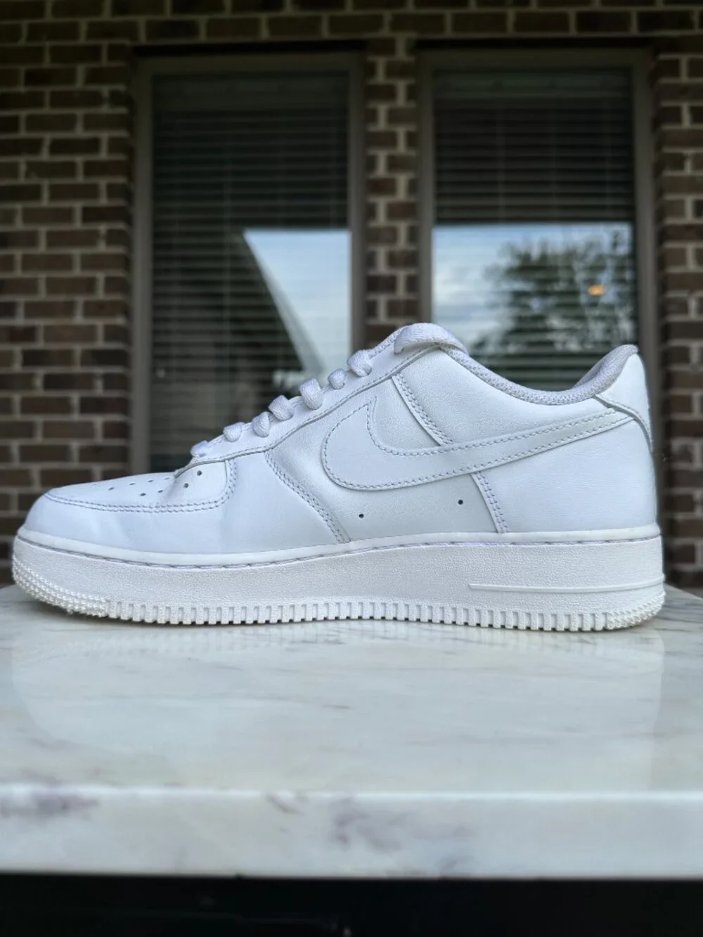Nike AF1 Air Force 1 '07 LE Low Women's Basketball Shoes White/White Size 10